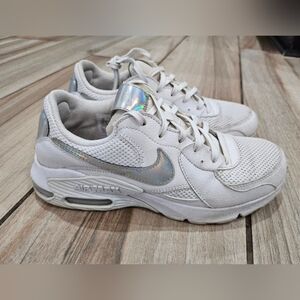 Nike Air Max Excee Women's White Iridescent Lace Up Running Sneaker Size 9.